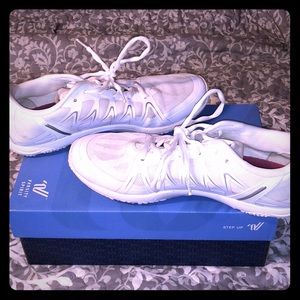 varsity cheer shoes